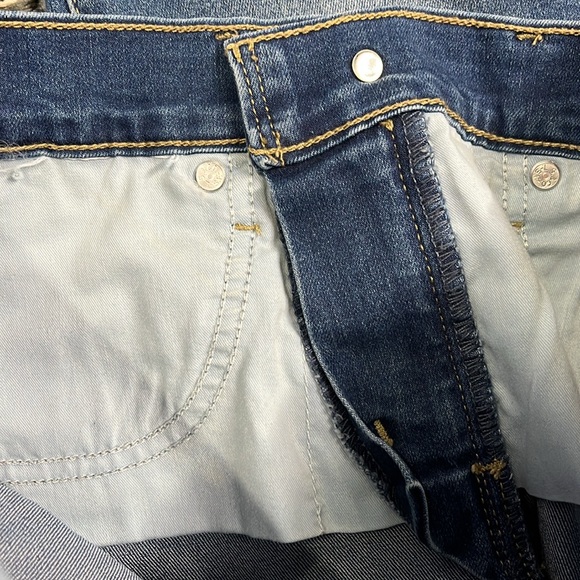 Levi’s 311 Shaping Skinny Medium Wash Stretchy Jeans Mid Rise Slimming Size 27 - Picture 9 of 9